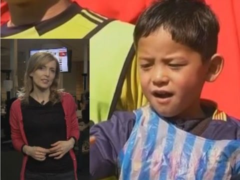 Fußball-Trikot aus Plastiktüte: Afghanischer Messi-Fan darf Idol treffen