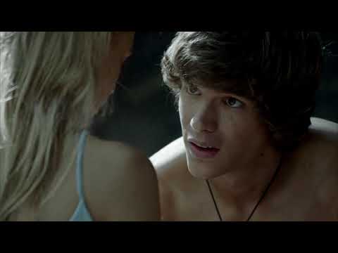Blue Lagoon | Making Love on a Deserted Island