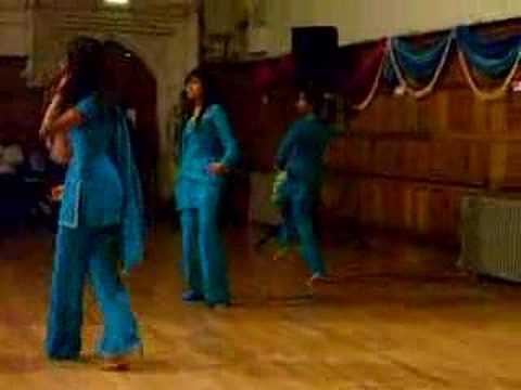 Sayna Sayna- Akihya Na Maar,,,indian danceee nite :P