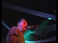 een band die sinds korte tijd wederom op de planken is gaan staan. nadat de leadzanger in de melkweg te amsterdam de drummer tegen komt. deze drummer is zeer ervaren en heeft al in menige andere band heeft gespeeld. de lesdzanger gaf mij de naam van een zeer bekende en geremoneerde band, maar die ben ik inmiddels al weer vergeten omdat mijn notities die ik hiervan tijdens het interview had gemaakt;uiteindelijk als een verwrongen propje uit de wasmachine gevist kon worden. uiteraard tekst verdwenen. ik denk dat jezelf maar moet gaan kijken naar deze clip.de nummers heten ( inward - why did i listen to you) veel plezier en let op ook binnenkort bij jullie in de buurt komen ze optreden. muzieksoort punk-rock .www.sjorssjimmie.nl of studio landscape  www.studiolandscape.rockt.nl