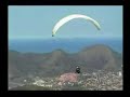 v�o duplo de paraglider adaptado para cadeirantes