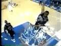 videos de Vince Carter dunk over the defender (usa vs france in olimp)