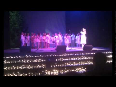 Występ uczniów i absolwentów III Liceum Ogólnokształcącego w Lubuskim Teatrze 19.12.11