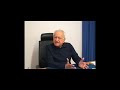 هذا الشريط يوضح نوعية تربية كنيسة ل 50% من مجتمعنا القبطى المتنوع والمختلف برغم ظواهره الخارجيه وهؤلاء المتطرفون يدفعون الاقباط لصراع يؤدى حتما للانتحار غرقا فى بحر عميق من المجتمع الاسلامى السنى وليس لدى حل سوى أن اجمع اموالى وشنطتى وأهرب من مجانين الكنيسة وتربية البابا الديكتاور على الشعب القبطى كرئيس ديكتاور ثانى وسيطرته على مصير وحياة الاقباط كانه أله ودولة متخبطه لاتعرف ماذا تفعل برئيس كبير ومريض وتغير للمجهول حان وقت الرحيل لان الوقت القادم سيكون مرعب ولن ينفع الندم كل الحسابات تقول ان الان افضل من غدا للرحيل لكندا او أسترليا