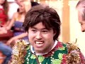 Cabrito Tevez.. ou Carlito Pevez huahuahuadisfarçado de Árvore de Natal na praça é nossa do dia 14/12/2006..salgueeeeeeeeeeeeero.. salgueeeeerooooooo huahuahua mt comedia..