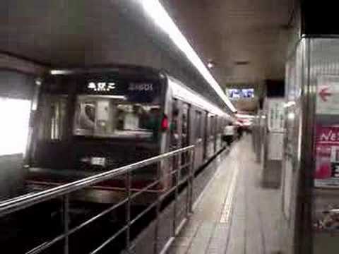 大阪市営地下鉄御堂筋線 淀屋橋駅その2