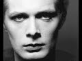 the french bass-baritone in an eclectic repertoire from sprechgesang to baroque and belcanto.
*der kaiser von atlantis
* daphnis et chlo�, boismortier
* rossini: mi lagnero tacendo