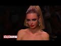 lagerfeld, armani, claudia schiffer & co feierten in rom die party des jahres. weitere informationen gibt es unter www.starstyle.tv