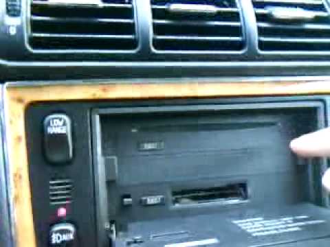 how to remove ml320 radio