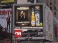 Corona Light Facebook campagne op Time Square