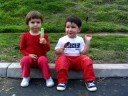 Liam & Cristiana eating popsicles