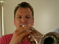 Trumpetplayer plays 5 full octaves, reaches 7