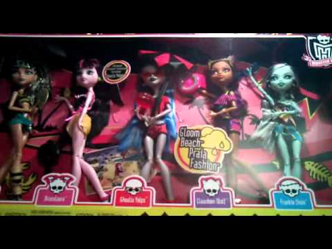 MONSTER HIGH PAQUETE DE 5 MUÑECAS (2011)