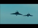 Crazy dogfight : Mirage 2000 vs Renegade Mirage flying over Paris