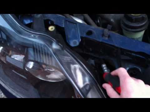 Removing UK ford focus headlamp assembly 2008 onwards