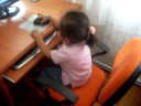 my daughter can use to pc, she is 2,5 years old...