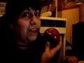 A COMERRRR LAAAA MANZANA !
