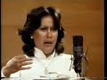 Comments by the primadonnas and rehearsal Bernstein/Carreras in a pleasant atmosphere.Initially I found, that eight videos were adequate to represent the recording of the WSS-musical, but this is the fourth of six videos, that have been requested to complete the whole session. Total playing time will now be: 1 hr 10 min. All these extra videos have a suffix of one or two letters to their number.Carl Vendler