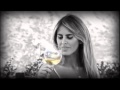 Despues del video prohibido; silvina Luna hace publicidad de vinos