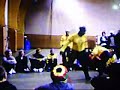 Mestre Manoel jogando com aluno na França