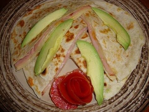 Delicia mexicana: aprende a hacer unas tradicionales sincronizadas