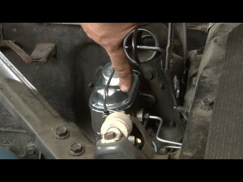 how to bleed mustang master cylinder