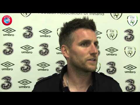 how to obtain uefa coaching badges