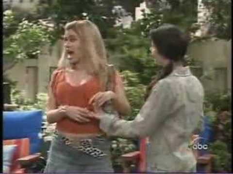 masiela lusha carmen lopez. Masiela Lusha as Carmen Lopez