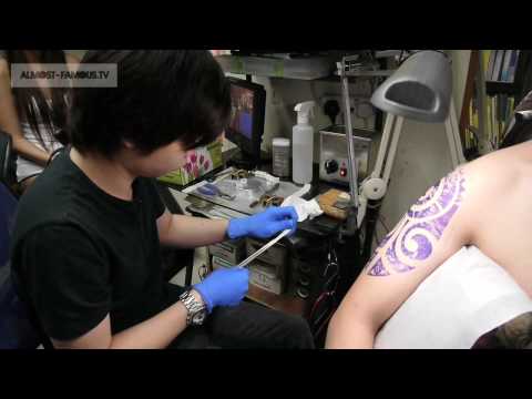 almost-famous.tv “Whassups” 161209 – Bugis Tattoos