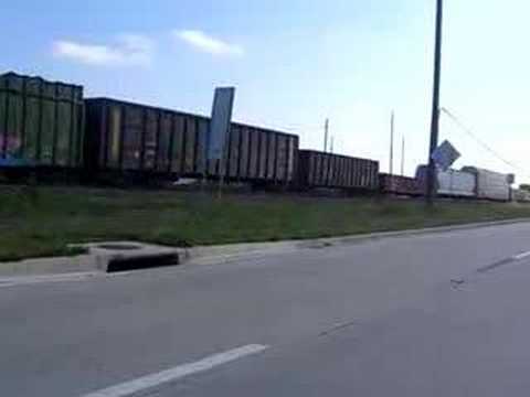 アメリカ　貨物列車