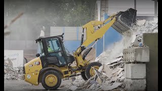 Industrial Waste - Cat 908 High Lift Next Generation Compact Wheel Loader
