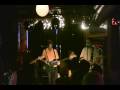 videos de The Iguanas : First Kiss Is Free
