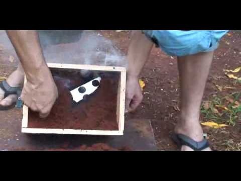 moldes de aluminio - Fundición de Aluminio, con fragua casera con carbón vegetal para hacer moldes para plomadas de pesca, los moldes son de aluminio, el modelo para el molde hec...