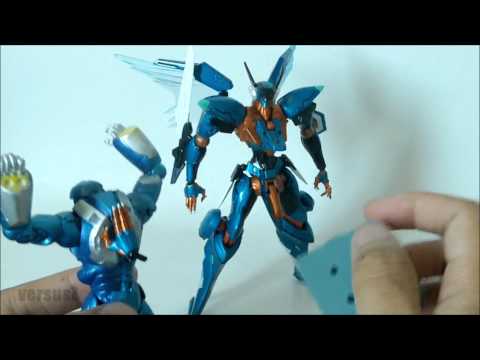 Jehuty - a long awaited, fan favorite mecha from Zone of The Enders finally gets the Revoltech treatment, check out the review Follow me on Twitter!! http://twitter.c...