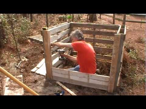 Compost Bin From Pallets