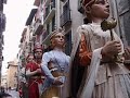 Los Gigantes del Casco Viejo de Iruñea bailaron, el 19 de mayo del 2007, para celebrar el 35 aniversario de Iruña Taldea.CONTACTO: http://erraldoiak.googlepages.com , 671 17 10 81 y (erraldoiak_gigantes@yahoo.es)
Iruñeko Alde Zaharreko erraldoiek, Iruña Taldearen 35. urtemuga ospatzeko dantzatu zuten 2007ko maiatzaren 19an.HARREMANETARAKO: http://erraldoiak.googlepages.com , 671 17 10 81 eta (erraldoiak_gigantes@yahoo.es)