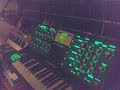 Analog synth-vegg Analog synth-vegg