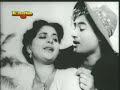 Dev Anand flirting Geeta Bali DE BHI CHUKE HUM DIL NAZRANA Dev Anand flirting Geeta Bali DE BHI CHUKE HUM DIL NAZRANA