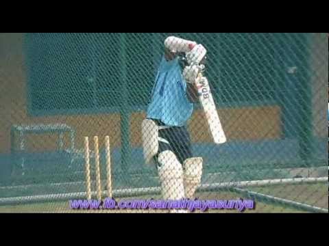 Muttiah Muralitharan videos