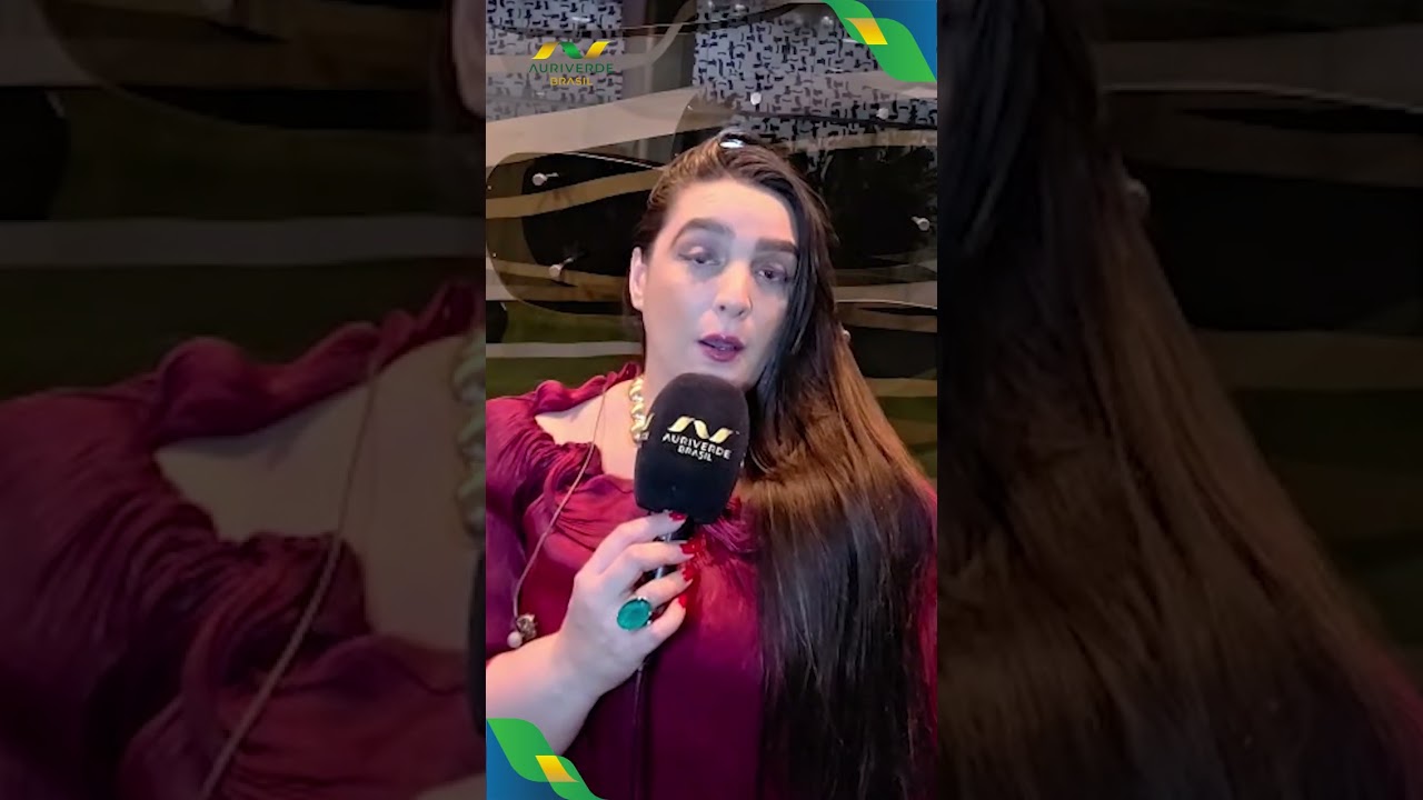 Oposição reage a mensagens e pede impeachment de Moraes
