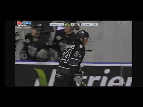 Porter Byrd-Leitner #24 Blackfalds Bulldogs BCHL goal