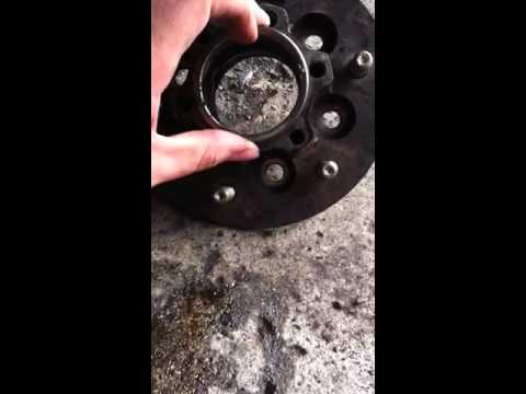 Replacing bearings Isuzu Vehicross/trooper Part 6 – Tapping out a bearing race