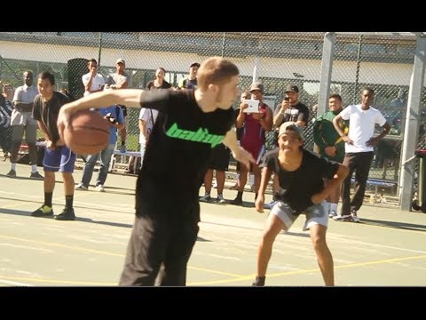 Lol - At a recent appearance last month in Sydney, Australia The Professor and G Smith played a bunch of games of 2 on 2 with fans before a Q & A session and some ...