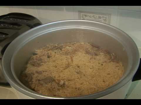 Pulao Bajias Cooking