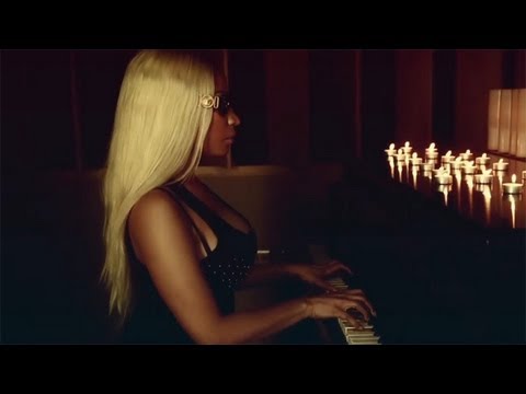 Nicki Minaj - Up in Flames lyrics