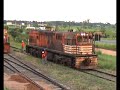 Duplex de U20-C 7816 e 7805 na manobra em Tup�-S.P.