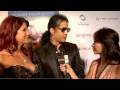 guns&roses-Slash w' Sulinh Lafontaine myspace Celebrity host on red carpet Oscar Night Leeza Gibbons
