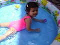 Gracia en su Piscina de Llantitas 1