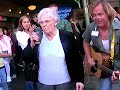 Grandma Shakin\