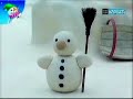 Pingu doppiato in dialetto bolognese. MUORO :-D http://www.youtube.com/watch?v=v7pw0Eh0CgU&feature=youtu.be